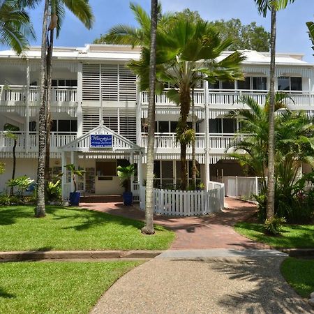 The White House Port Douglas Aparthotel Bagian luar foto