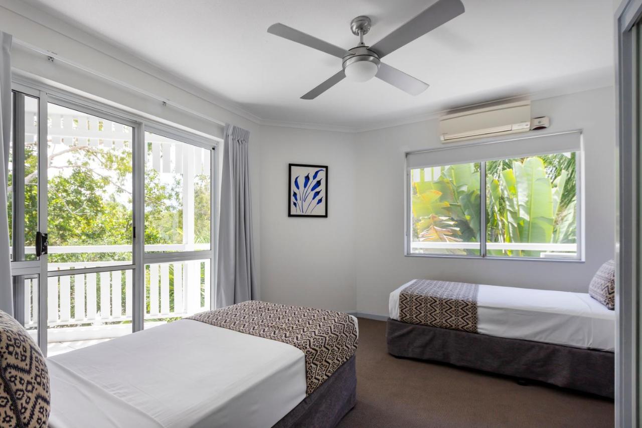 The White House Port Douglas Aparthotel Bagian luar foto